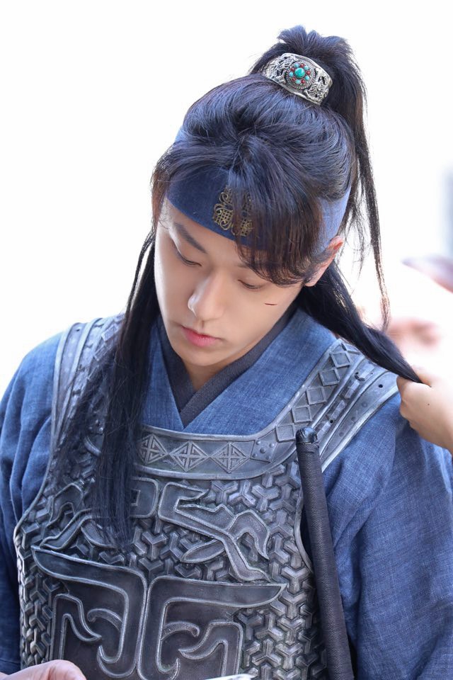 Lee Do Hyun Unjuk Dua Pesona Berbeda dari Karakternya di Drama 'Hotel ...